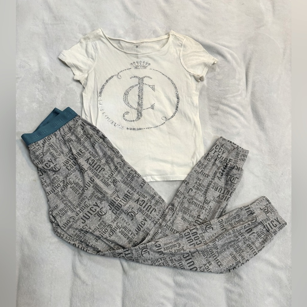 Juicy Couture Rare Rhinestone Jogger Set